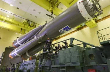 Роскосмос: готова для запуска ракета «Союз-2.1а» пилотируемого корабля «Союз МС-25» к МКС