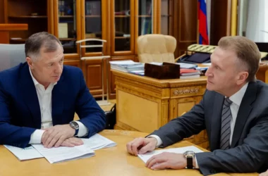 Марат Хуснуллин провёл рабочую встречу с председателем «ВЭБ.РФ»