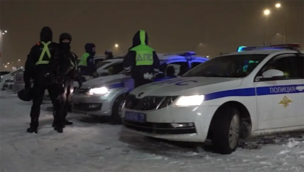 Полиция Петербурга провела тотальную проверку на дорогах