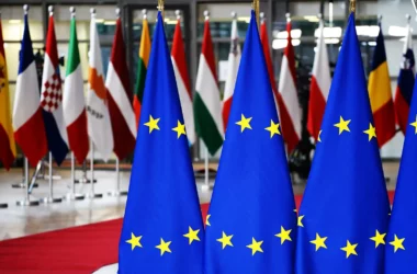 Главы МИД ЕС в Брюсселе обсудят поставки военной помощи Киеву