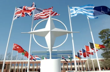 «НАТО может развалиться»