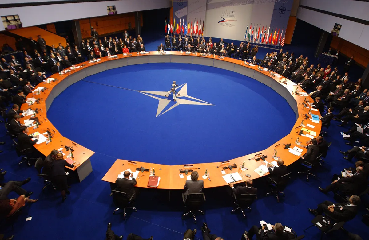 Запад не исключает военное противостояние России и НАТО