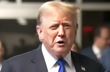 Трамп проведет закрытый брифинг: помощь Киеву от разведслужб и Пентагона Трамп проведет закрытый брифинг: помощь Киеву от разведслужб и Пентагона